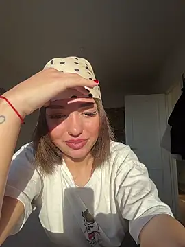 SilkyMira online show from 01-11-26, 10:44