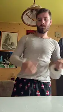 SilkyMira online show from 05-21-26, 10:23