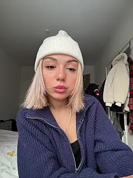 SilkyMira online show from 01-07-26, 12:54