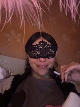 SilkyMira online show from 03-18-26, 07:37