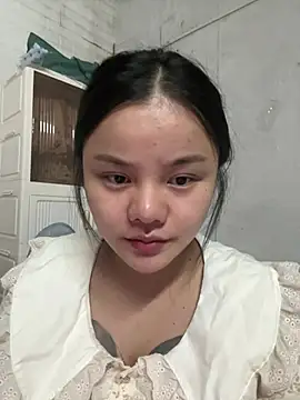 leo-kitty online show from 07-19-26, 04:15
