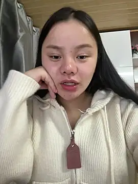 Snapshot of leo-kitty chatting on 02-16-26, 06:06 leo-kitty online show from 02-16-26, 06:06