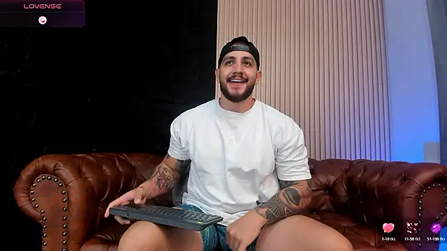 KyleNorth  online show from 02-18-26, 02:02