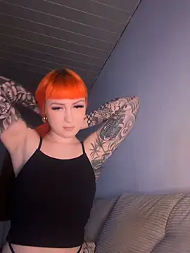 ScarletVixenLive online show from 02-25-26, 06:52