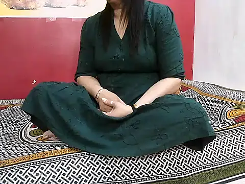 Lovelycouple25 online show from 03-02-26, 06:36