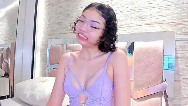 chloe cortez online show from 02-22-26, 10:50