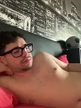 sognatore99 online show from 04-12-26, 07:44