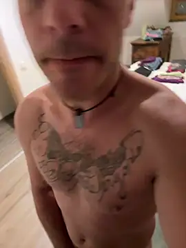 Manu1983el01 online show from 02-12-26, 06:18