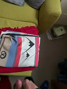 Manu1983el01 online show from 04-12-26, 03:04