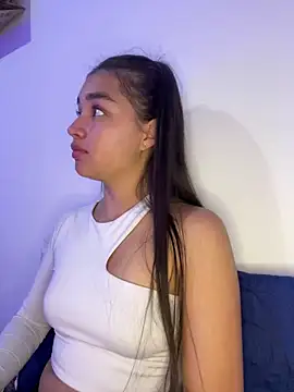 Iam samanthaaa online show from 12-18-25, 03:55