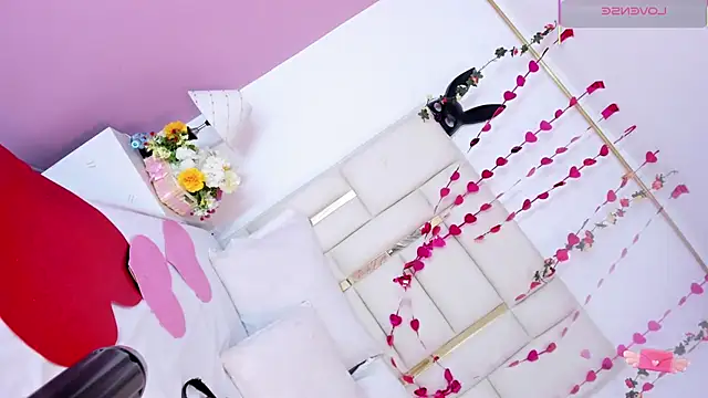 Silvanna-Casstro online show from 02-12-26, 12:16