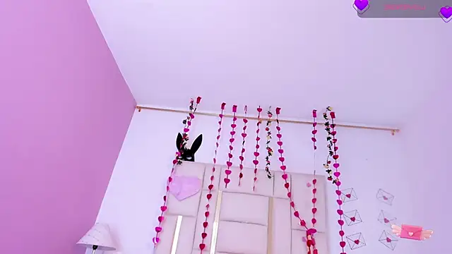 Silvanna-Casstro online show from 02-13-26, 11:43