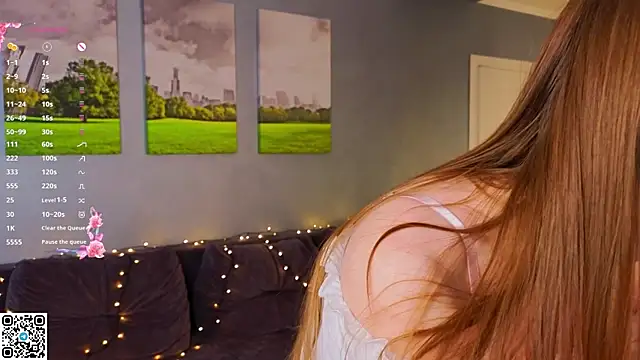 Snapshot of DivaViera chatting on 01-13-26, 06:50 DivaViera online show from 01-13-26, 06:50