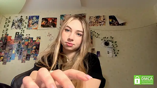 Snapshot of JanelBray chatting on 02-14-26, 09:20 JanelBray online show from 02-14-26, 09:20