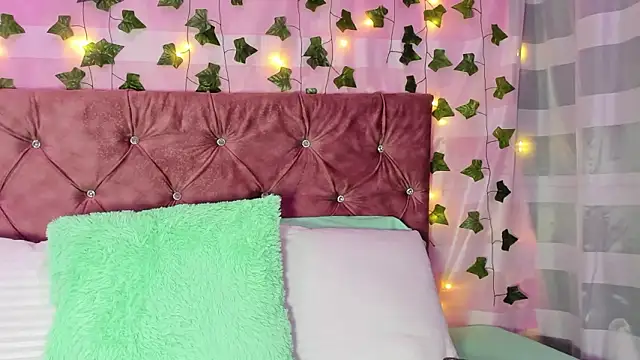 Ayla-marttinez online show from 03-08-26, 01:11