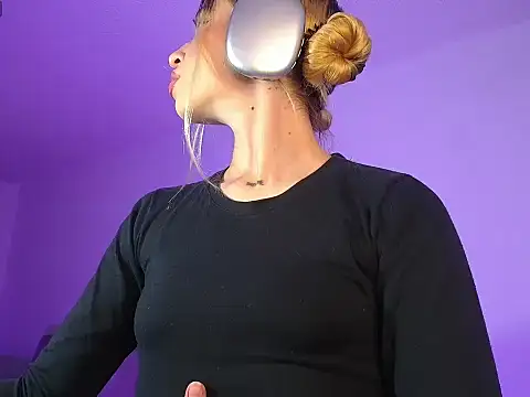 alina lee online show from 01-08-26, 02:06