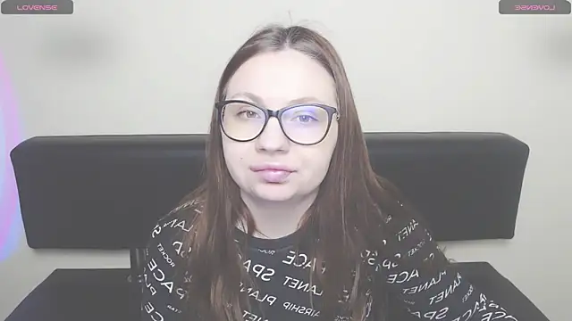 LiliaErmi online show from 03-12-26, 07:56