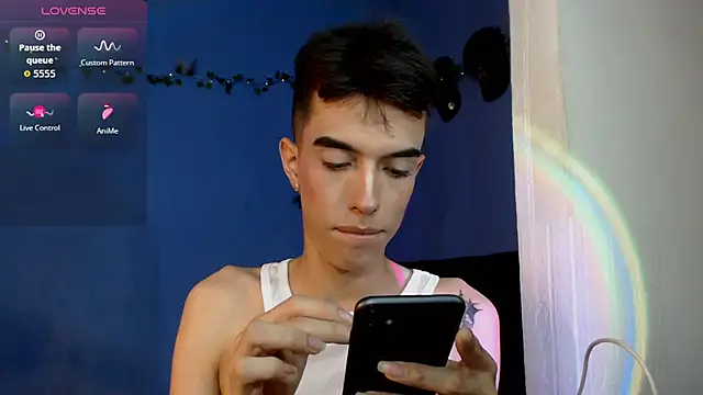Snapshot of Juan_Gomezz26 chatting on 06-22-26, 12:27 Juan Gomezz26 online show from 06-22-26, 12:27