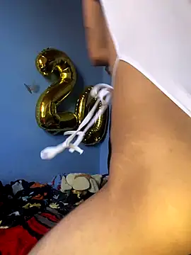 Juan Gomezz26 online show from 12-15-25, 08:58