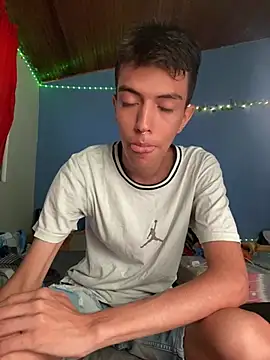 Juan Gomezz26 online show from 04-17-26, 10:56