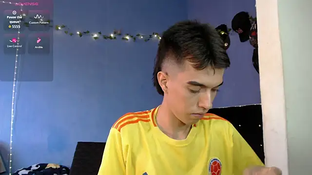 Juan Gomezz26 online show from 05-31-26, 09:26