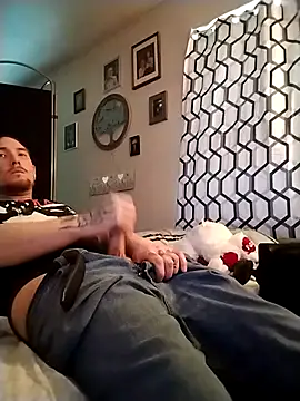 sexywhitedickxh online show from 01-13-26, 06:34