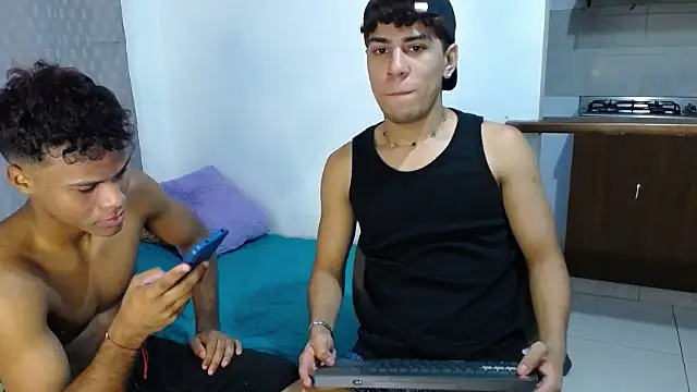 Snapshot of black_men9 chatting on 04-07-26, 11:06 black men9 online show from 04-07-26, 11:06