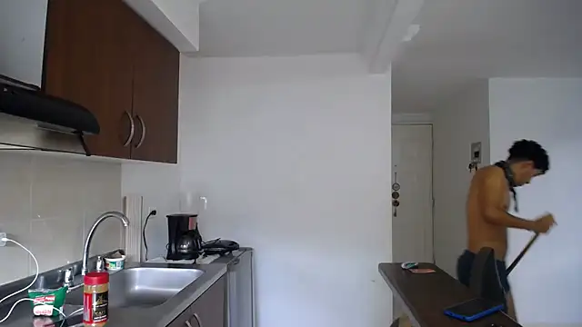 Snapshot of black_men9 chatting on 03-13-26, 10:04 black men9 online show from 03-13-26, 10:04