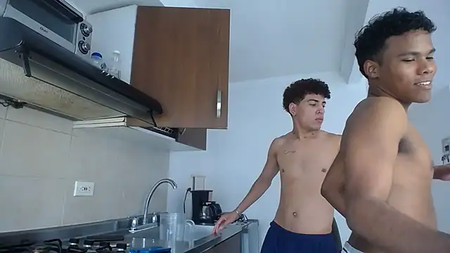 Snapshot of black_men9 chatting on 03-24-26, 10:10 black men9 online show from 03-24-26, 10:10