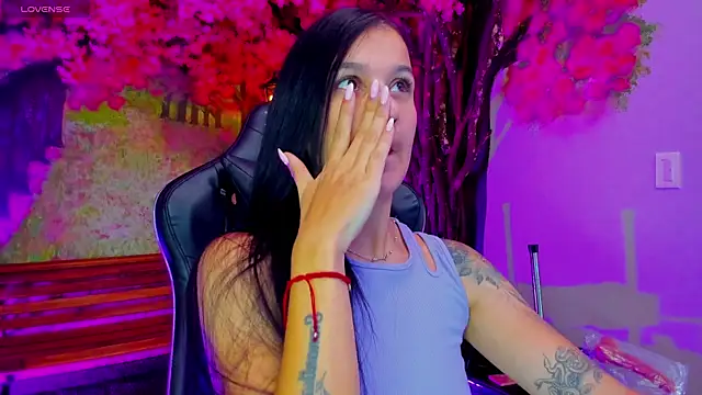 marahanson  online show from 01-12-26, 02:02