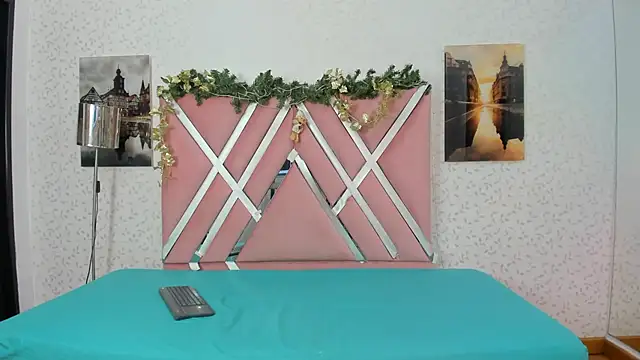 Sheila Scott online show from 12-20-25, 10:45