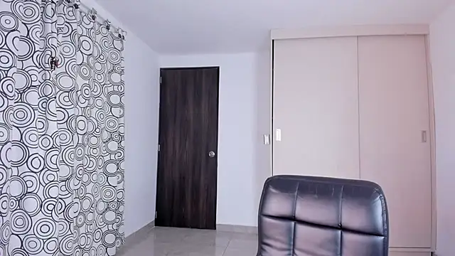 Snapshot of BabyMiaa_ chatting on 02-25-26, 11:26 BabyMiaa online show from 02-25-26, 11:26