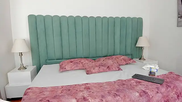 Scarlett  Noir online show from 03-26-26, 08:18