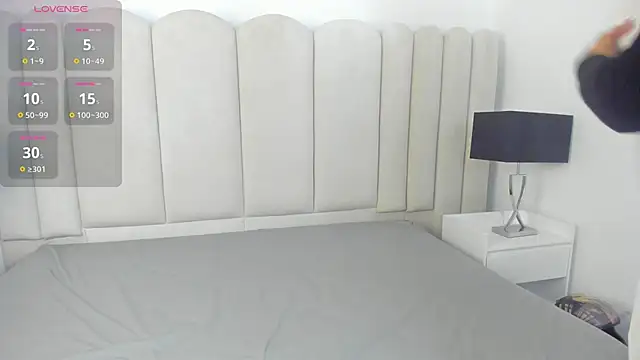 Snapshot of Scarlett__Noir chatting on 05-30-26, 10:15 Scarlett Noir online show from 05-30-26, 10:15