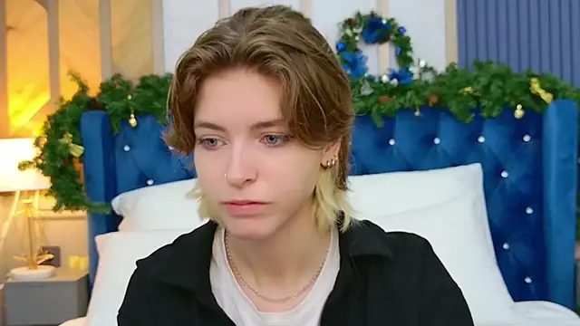 Misty Wade online show from 01-12-26, 05:36