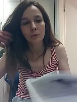 Atwsliiikizilll online show from 07-14-26, 08:19