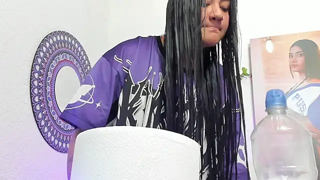 Hanna moore10 online show from 03-05-26, 07:10