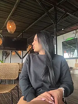 Snapshot of ValeriaTorress_ chatting on 02-19-26, 06:27 ValeriaTorress online show from 02-19-26, 06:27