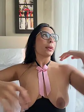 ValeriaTorress  online show from 04-16-26, 09:39