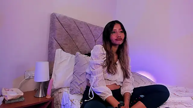Annalia69 online show from 01-16-26, 03:27