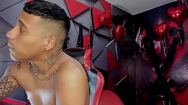 Hot Boys 69 online show from 02-27-26, 12:05