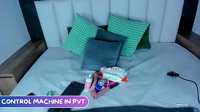 Miia Anderson online show from 04-04-26, 12:34