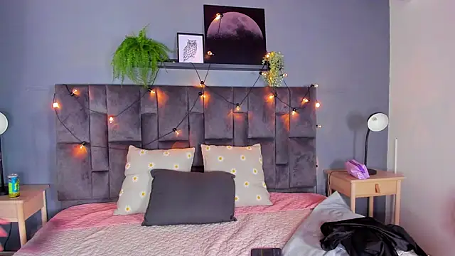 Miia Anderson online show from 01-09-26, 07:54