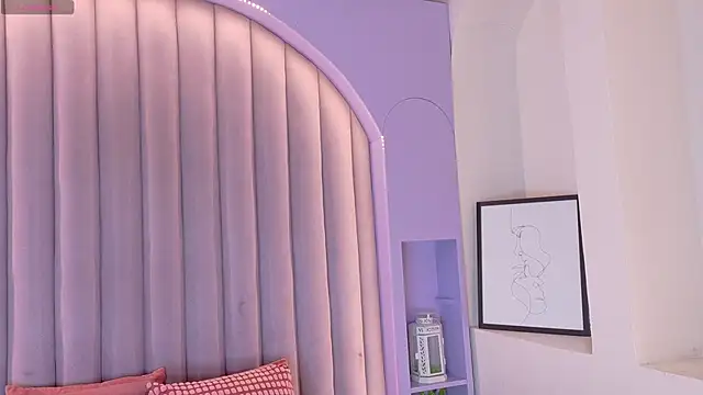 Miia Anderson online show from 03-31-26, 11:56