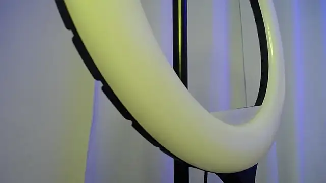 aylin ross  online show from 03-19-26, 04:45