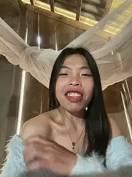 Snapshot of lux-su chatting on 01-10-26, 04:08 lux-su online show from 01-10-26, 04:08