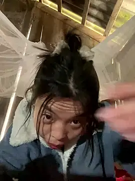 Snapshot of lux-su chatting on 01-07-26, 05:34 lux-su online show from 01-07-26, 05:34