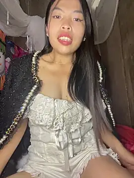 Snapshot of lux-su chatting on 01-19-26, 05:22 lux-su online show from 01-19-26, 05:22