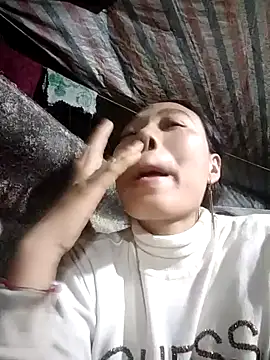 Snapshot of baby8822 chatting on 12-19-25, 12:07 baby8822 online show from 12-19-25, 12:07