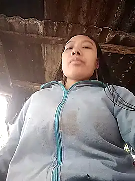 Snapshot of baby8822 chatting on 12-18-25, 07:35 baby8822 online show from 12-18-25, 07:35